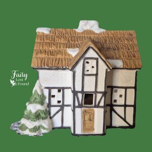 YULTIDE Vintage Christmas Village Light Up House